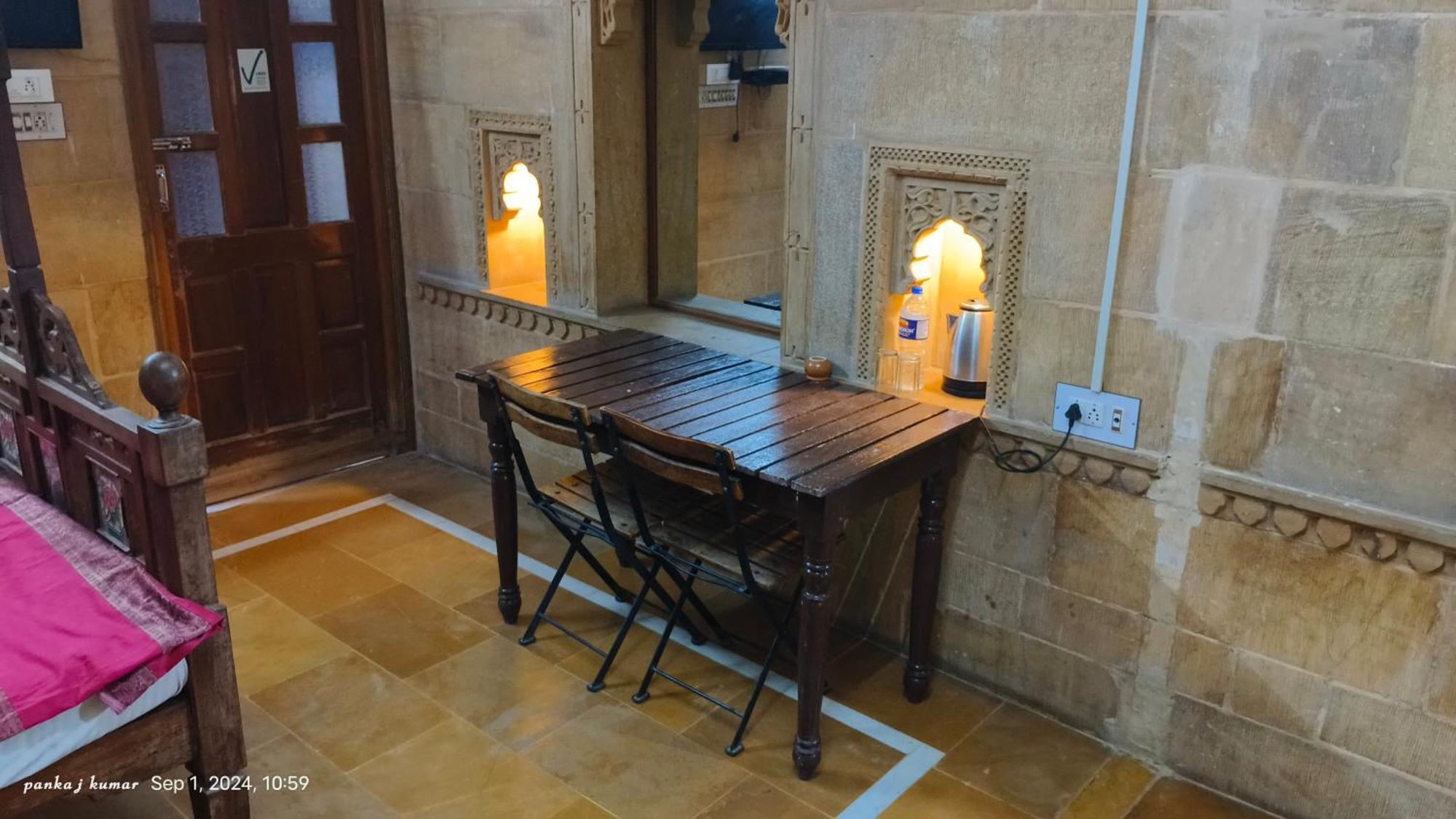 Hotel Oasis Haveli Jaisalmer (Adults Only) ภายนอก รูปภาพ