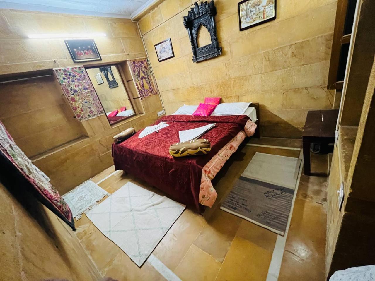 Hotel Oasis Haveli Jaisalmer (Adults Only) ภายนอก รูปภาพ