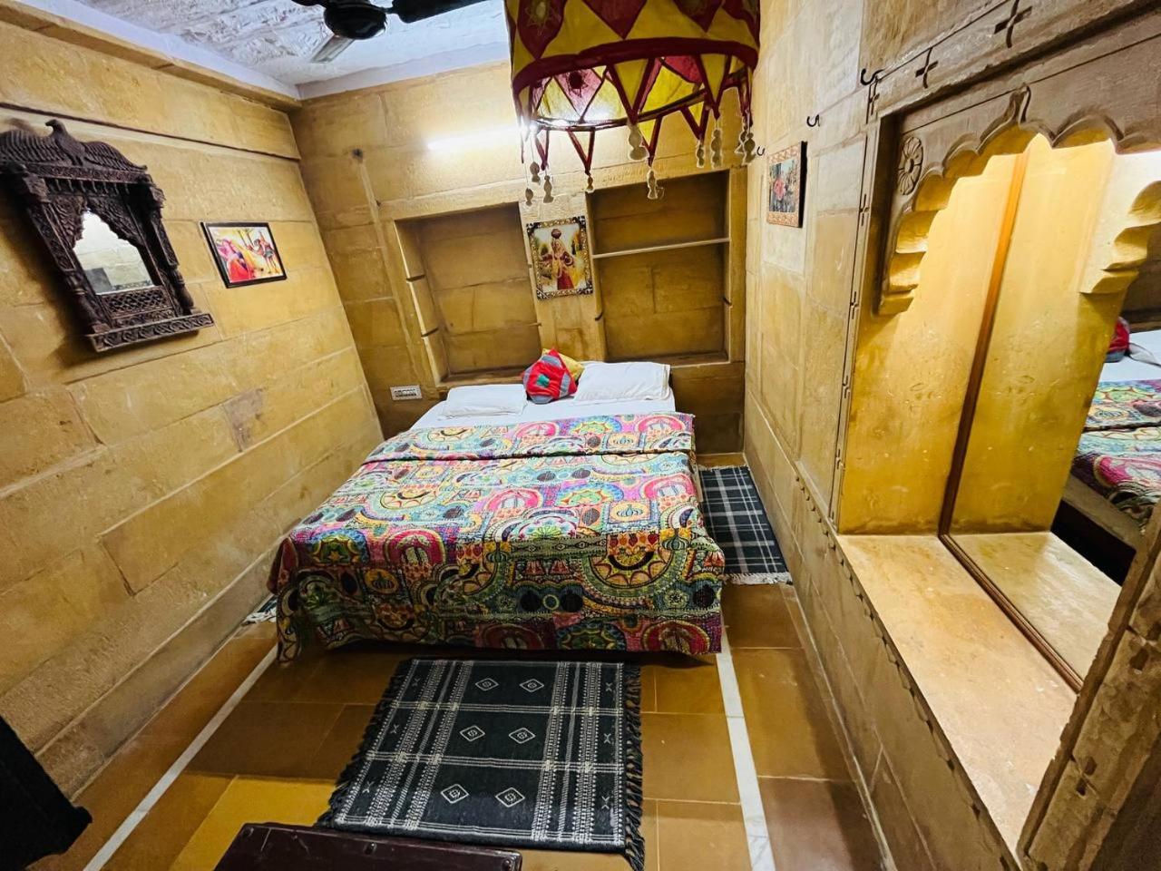 Hotel Oasis Haveli Jaisalmer (Adults Only) ภายนอก รูปภาพ