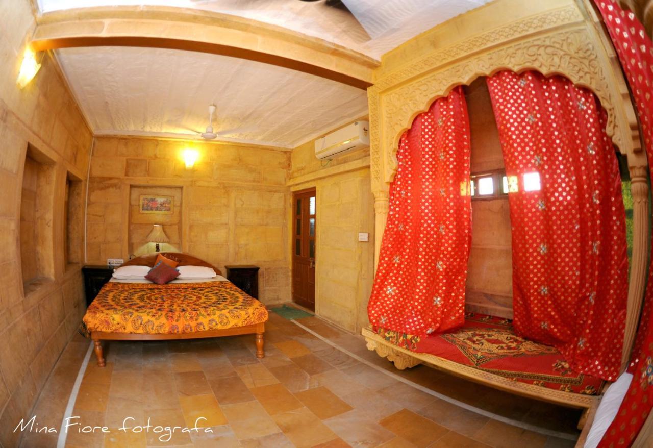 Hotel Oasis Haveli Jaisalmer (Adults Only) ภายนอก รูปภาพ